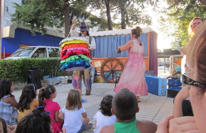 Teatro "Aquí va a pasar algo" y "Cuentacuentos"